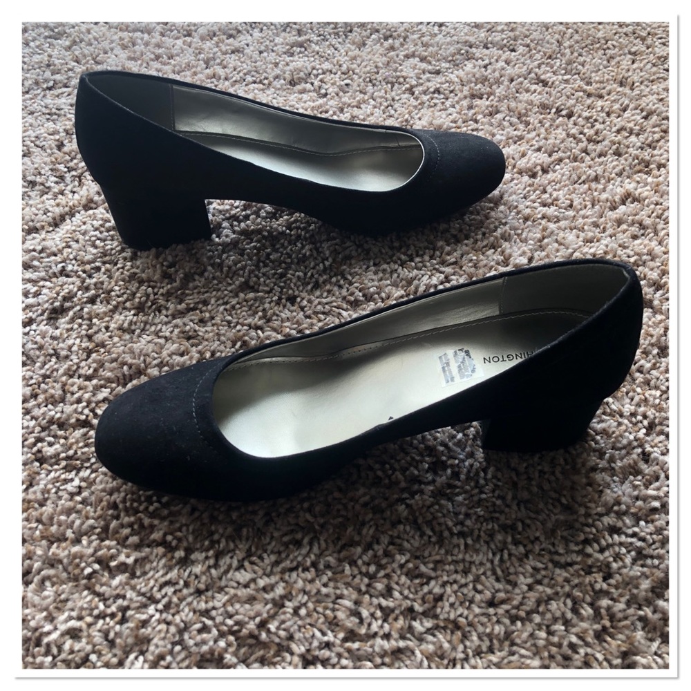 Dress shoes